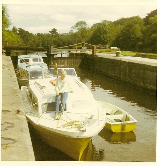 River Shannon, Clarendon Lock, Flag Line, M-Rose 1970 (c) IWS-Verlag/RJS